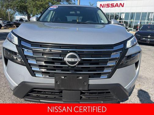 Brilliant Silver Metallic 2024 Nissan Rogue SV