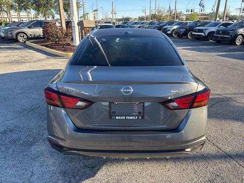 2025 Nissan Altima S FWD