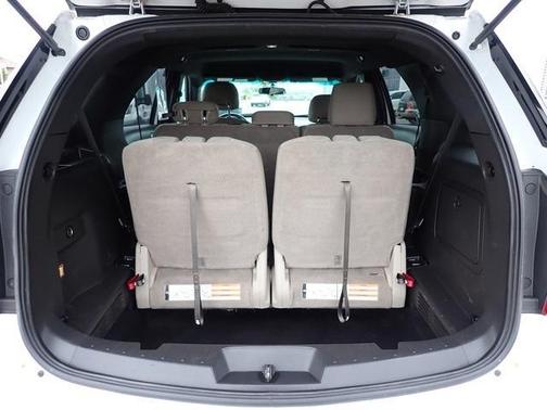 Photo 5 of 42 of 2014 Ford Explorer Base