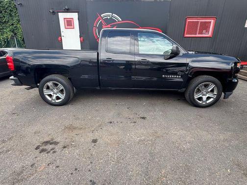 2016 Chevrolet Silverado 1500 Custom