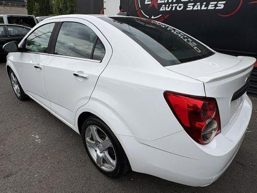 WHITE 2015 Chevrolet Sonic LTZ