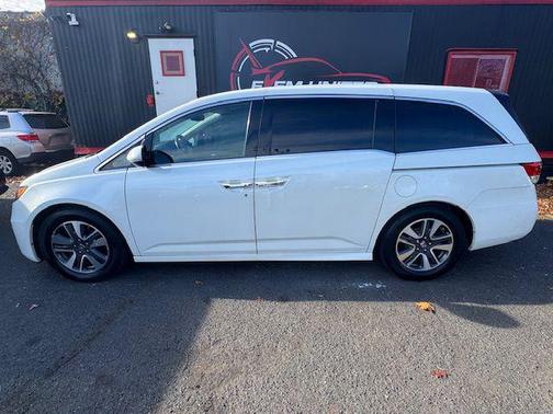 2014 Honda Odyssey Touring