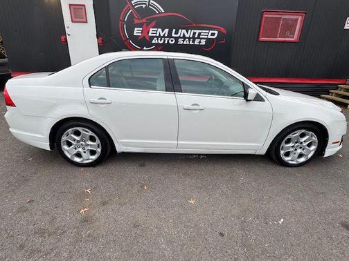 2011 Ford Fusion SE