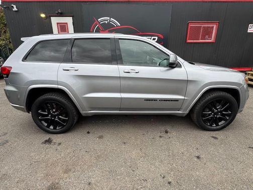 2018 Jeep Grand Cherokee Laredo E