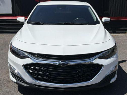 Summit White 2021 Chevrolet Malibu FWD RS