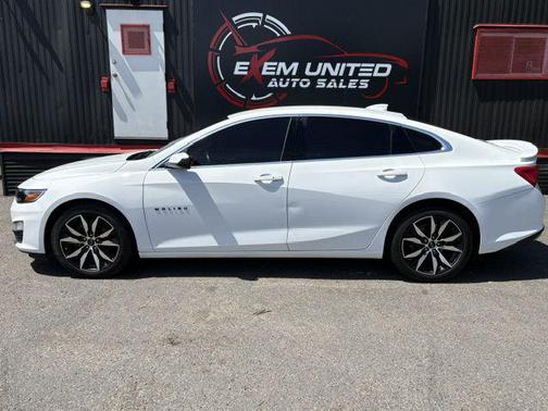 Summit White 2021 Chevrolet Malibu FWD RS
