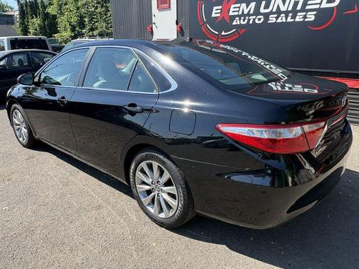 Attitude Black 2015 Toyota Camry Hybrid HYBRID