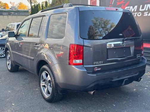2015 Honda Pilot SE