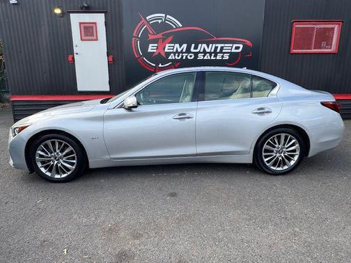 2018 INFINITI Q50 3.0t LUXE