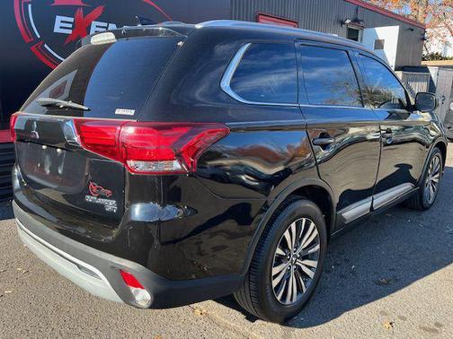 2019 Mitsubishi Outlander GT