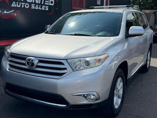 2012 Toyota Highlander SE
