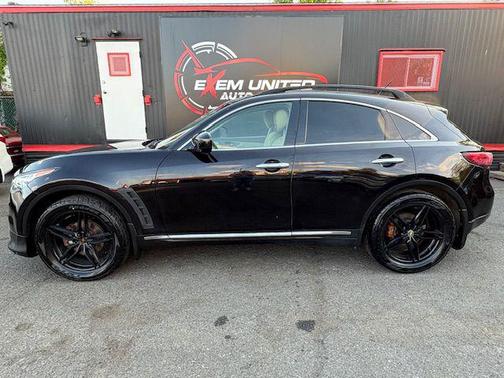 2013 INFINITI FX37 S