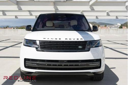 2023 Land Rover Range Rover P530 SE