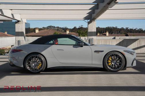 2022 Mercedes-Benz AMG SL 63 Base