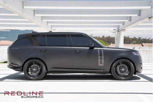 2024 Land Rover Range Rover P400 SE LWB