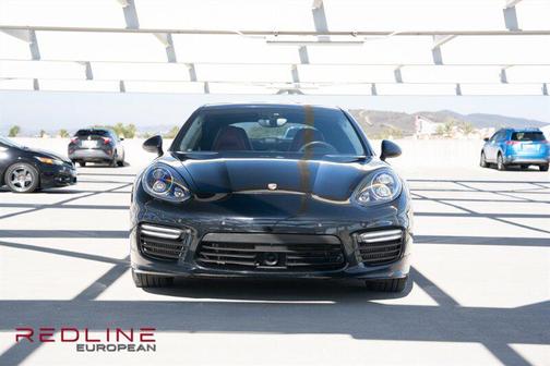 2016 Porsche Panamera Turbo S