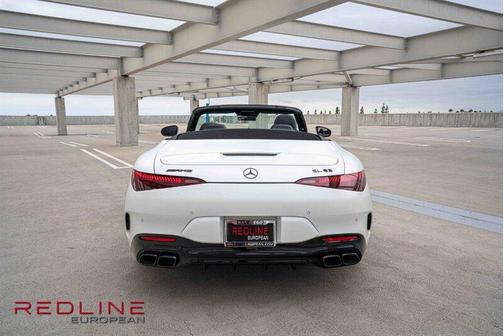 MANUFAKTUR Moonlight White Metallic 2022 Mercedes-Benz AMG SL 63 Base