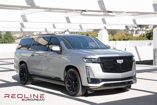 2023 Cadillac Escalade ESV Sport Platinum
