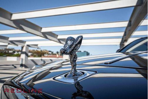 Midnight Sapphire 2015 Rolls-Royce Wraith