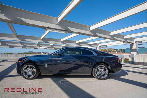 Midnight Sapphire 2015 Rolls-Royce Wraith