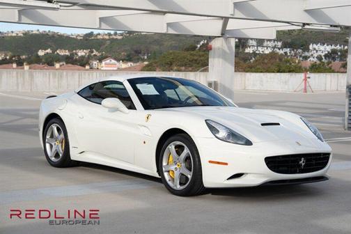 2014 Ferrari California Base