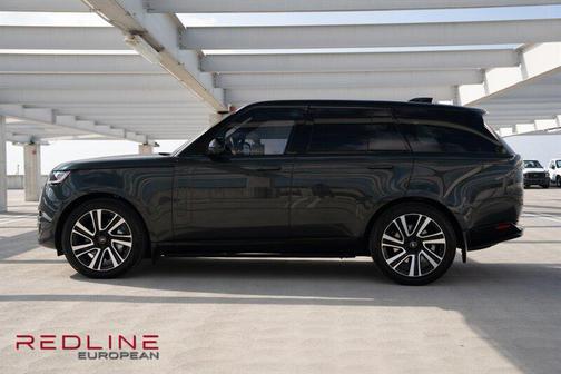 2023 Land Rover Range Rover P530 SE