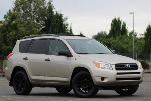 Gold 2008 Toyota RAV4 4-SPD NATL