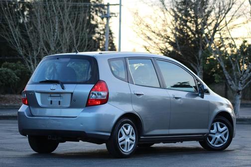 Gray 2008 Honda Fit
