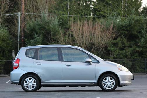 Gray 2008 Honda Fit
