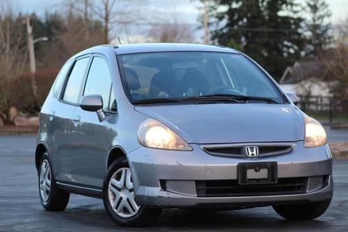 Gray 2008 Honda Fit