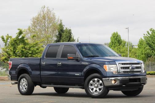 Blue 2013 Ford F-150 XLT