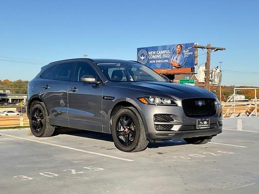 Photo 4 of 19 of 2019 Jaguar F-PACE 25t Premium