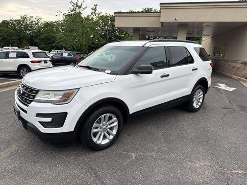 2016 Ford Explorer Base