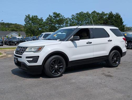 2016 Ford Explorer Base