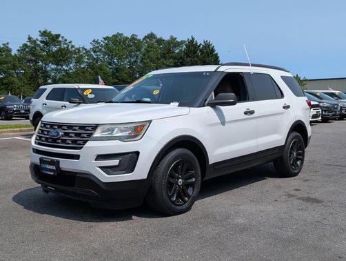 2016 Ford Explorer Base