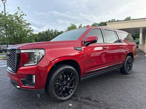 2023 GMC Yukon XL Denali