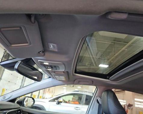 2022 Toyota Camry Hybrid XLE