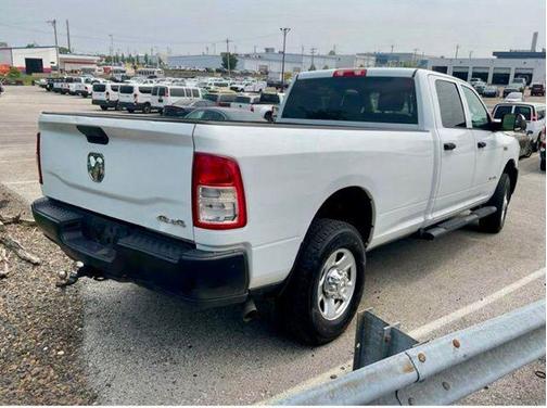 2020 RAM 2500 Tradesman Crew Cab 4X4 8' Box