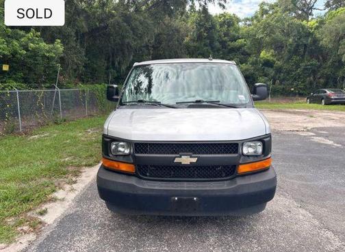 2017 Chevrolet Express 3500 LS
