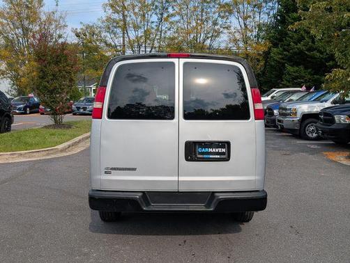 2017 Chevrolet Express 3500 LS