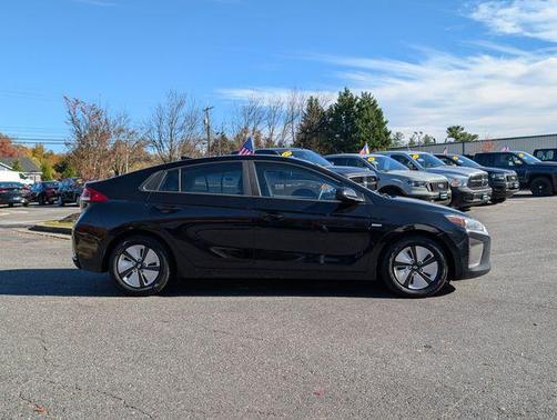 2019 Hyundai IONIQ Hybrid Blue