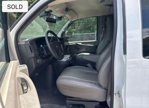 2015 Chevrolet Express 3500 LS