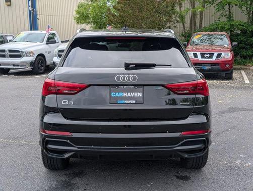 2022 Audi Q3 45 S line Premium
