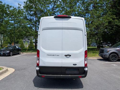 2023 Ford Transit-250 Base