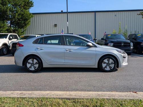 2021 Hyundai IONIQ Hybrid Blue