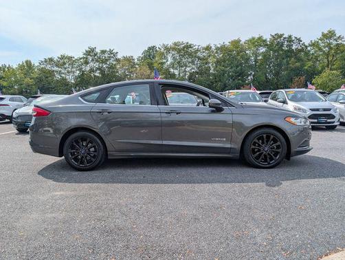 2017 Ford Fusion Hybrid S