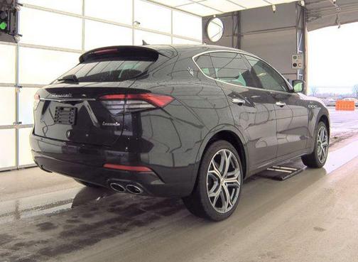 2023 Maserati Levante GT