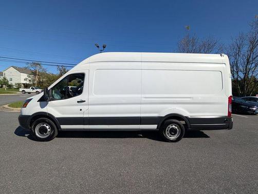 2017 Ford Transit-250 Base
