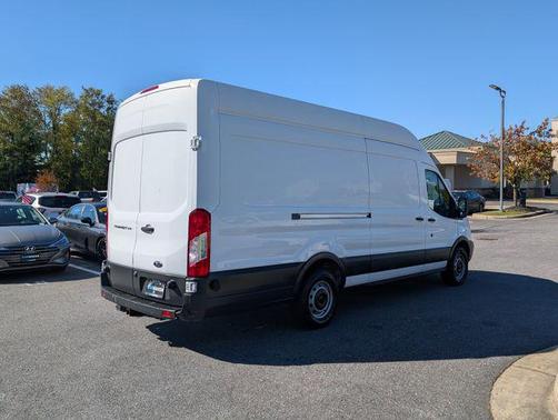 2017 Ford Transit-250 Base
