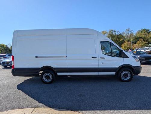 2017 Ford Transit-250 Base